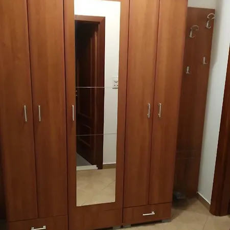 Апартаменти Warm And Cozy Подгориця